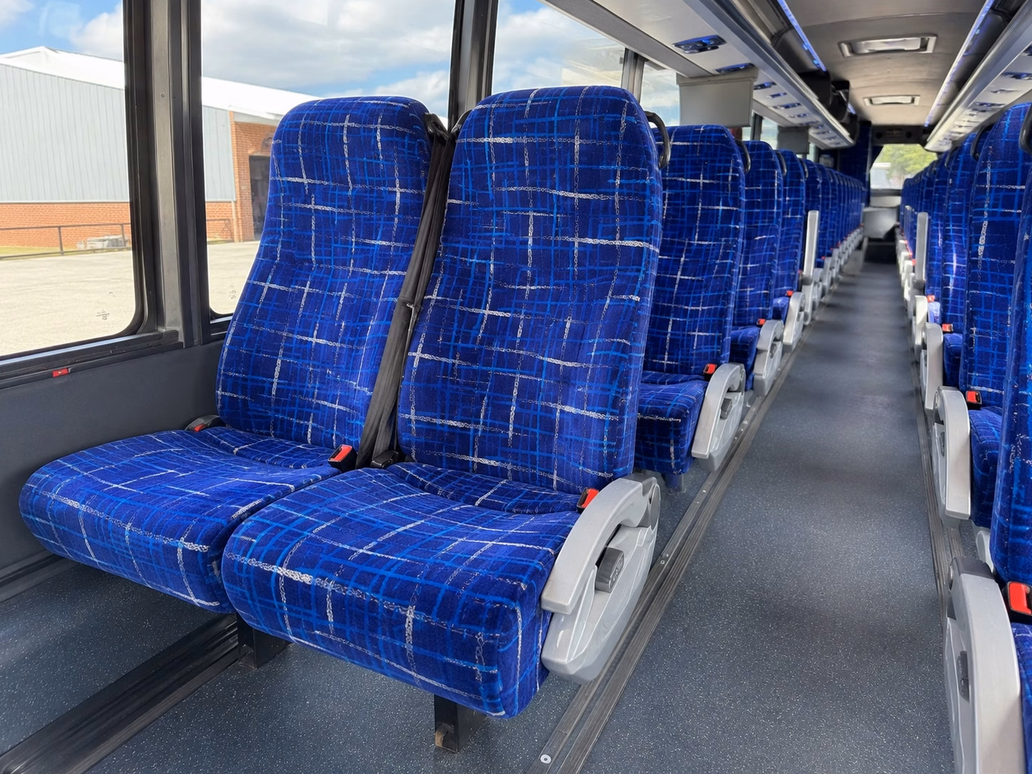 denton to dfw stadium runs and metroplex game day shuttles