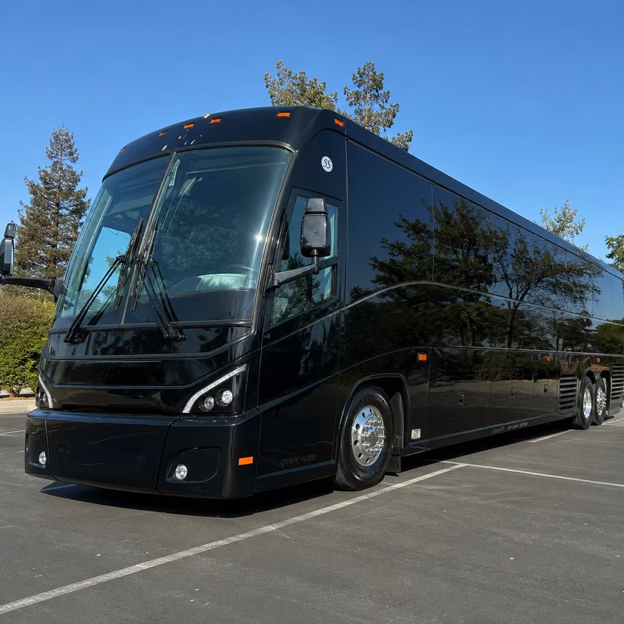 long distance wedding guest shuttles between denton and dallas fort worth venues