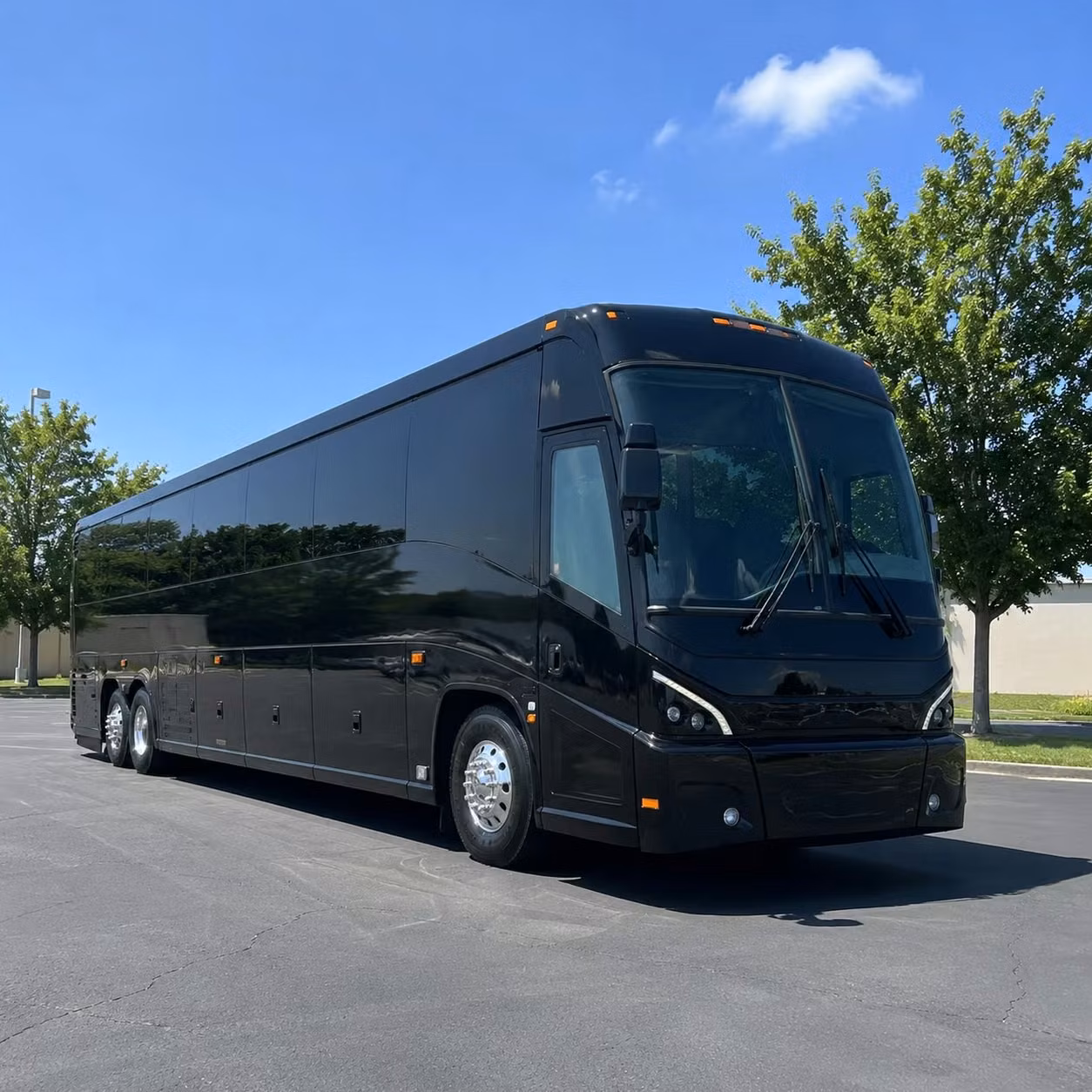 supporting unt twu and denton s growing government workforce with reliable group transportation
